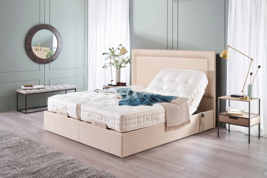 Regency sapphire on sale hybrid mattress