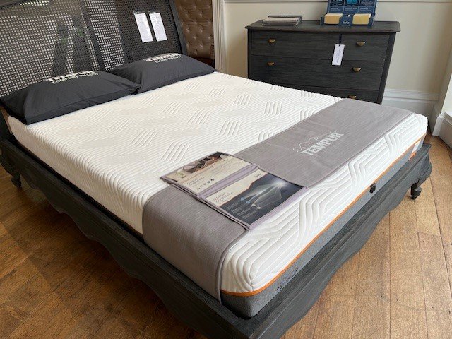 Ex display tempur deals mattress