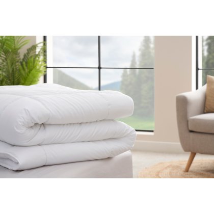 TEMPUR® Luxe Standard Cooling Duvet TEMPUR® Luxe Standard Cooling Duvet