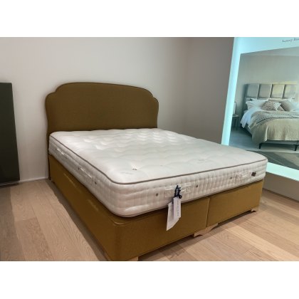 Vispring Tiara Superb Divan Set – Superking Bed, Ex-Display Vispring Tiara Superb Divan Set – Superking Bed, Ex-Display