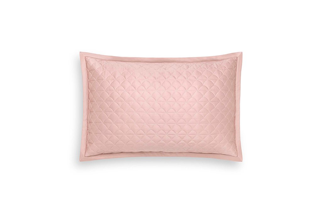 Amalia Suave Quilted Oxford Pillowcase Charm Pink