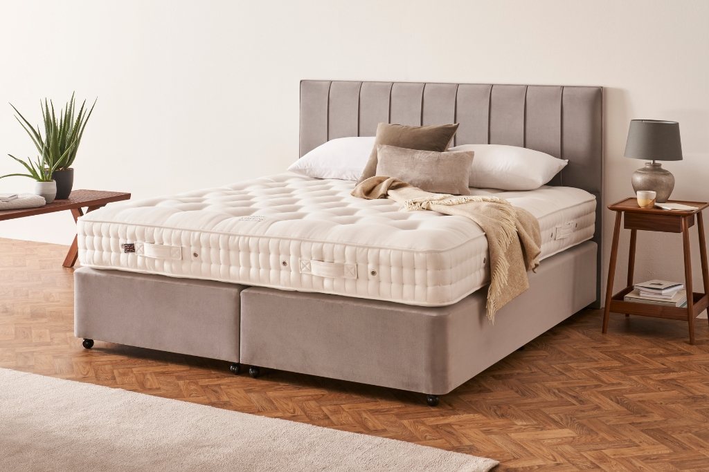 Vispring Elite Mattress & Plymouth Divan Vispring Elite Mattress & Plymouth Divan
