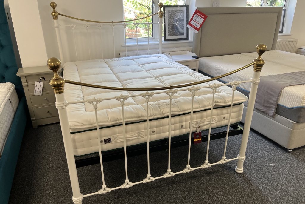 Juniper Bedstead + Slats - King Size - Ex Display