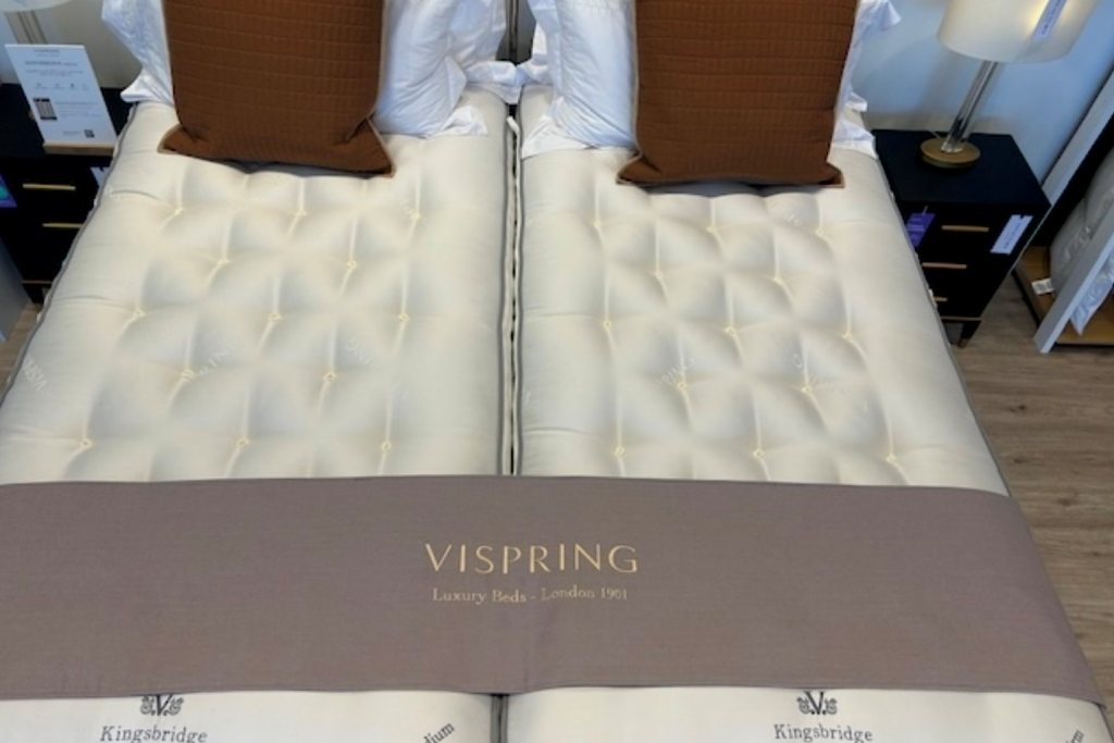 Vispring Kingsbridge Zip/Link Mattress And Prestige Bed Base - Large Emperor - Ex Display.