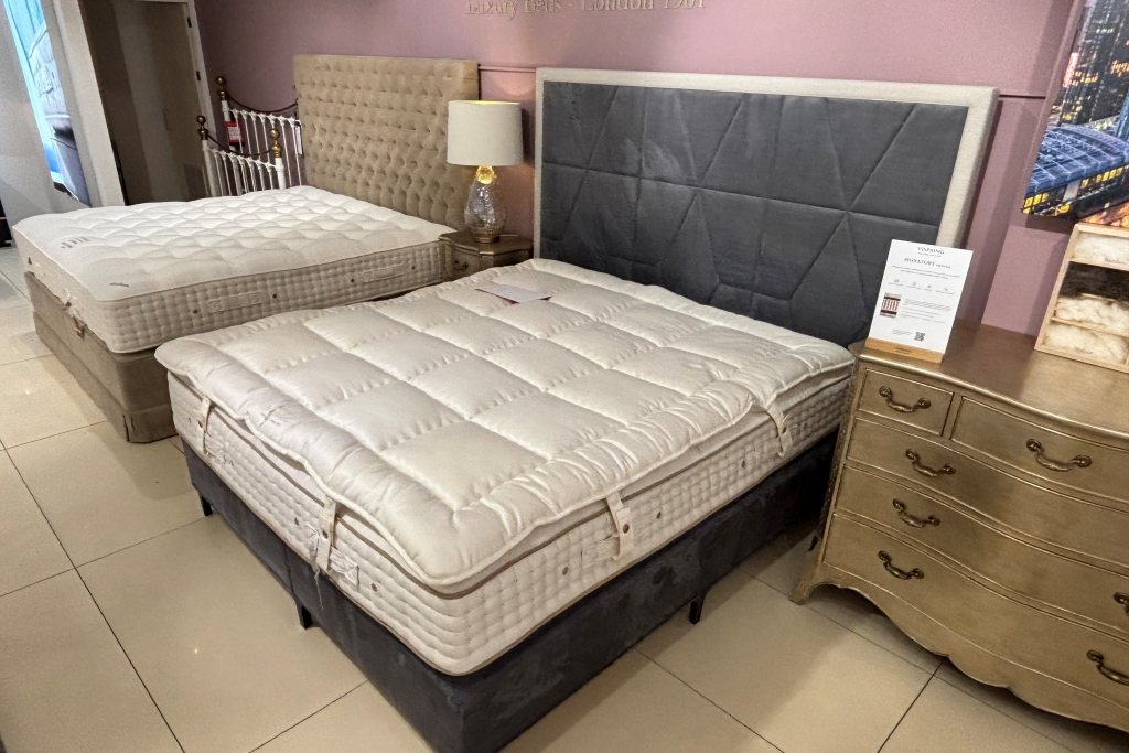Vispring Signatory Divan Set with Berkeley H/B - Ex Display Vispring Signatory Divan Set with Berkeley H/B - Ex Display
