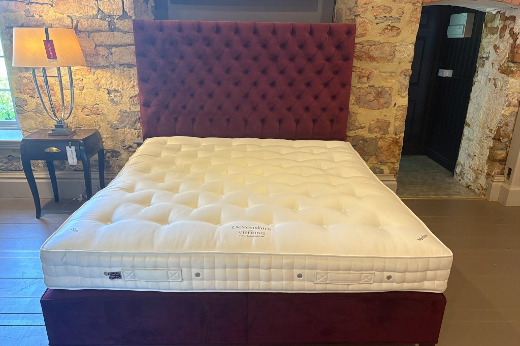 Vispring Devonshire Divan Set - Superking Size - Ex-Display. Vispring Devonshire Divan Set - Superking Size - Ex-Display.