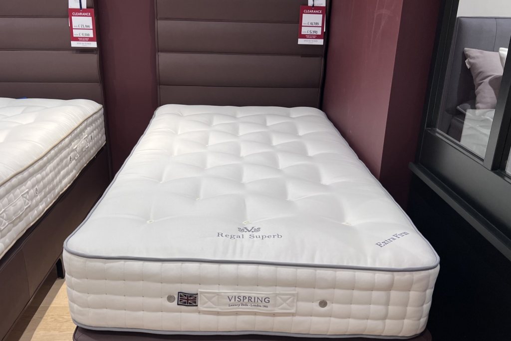 Vispring Regal Mattress & Divan Set – Wide/Long Single - Ex-display Vispring Regal Mattress & Divan Set – Wide/Long Single - Ex-display