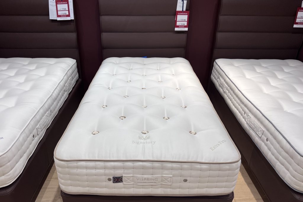 Vispring Signatory Divan Set - Wide/Long Single - Ex-Display Vispring Signatory Divan Set - Wide/Long Single - Ex-Display