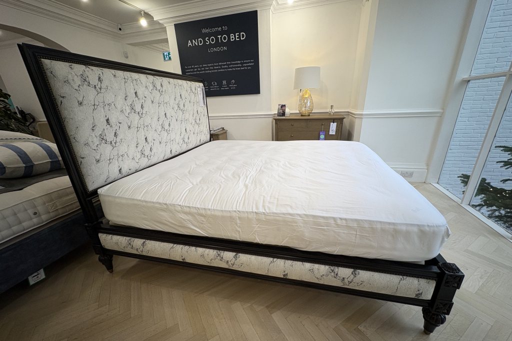 Romeo Socle Bedstead - Superking Size - Ex Display. Romeo Socle Bedstead - Superking Size - Ex Display.