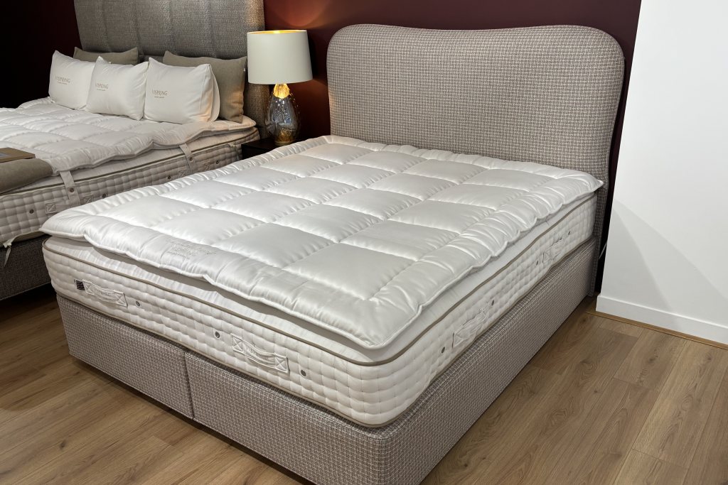 Vispring Sublime Superb Divan Set - Super King Size - Ex Display Vispring Sublime Superb Divan Set - Super King Size - Ex Display