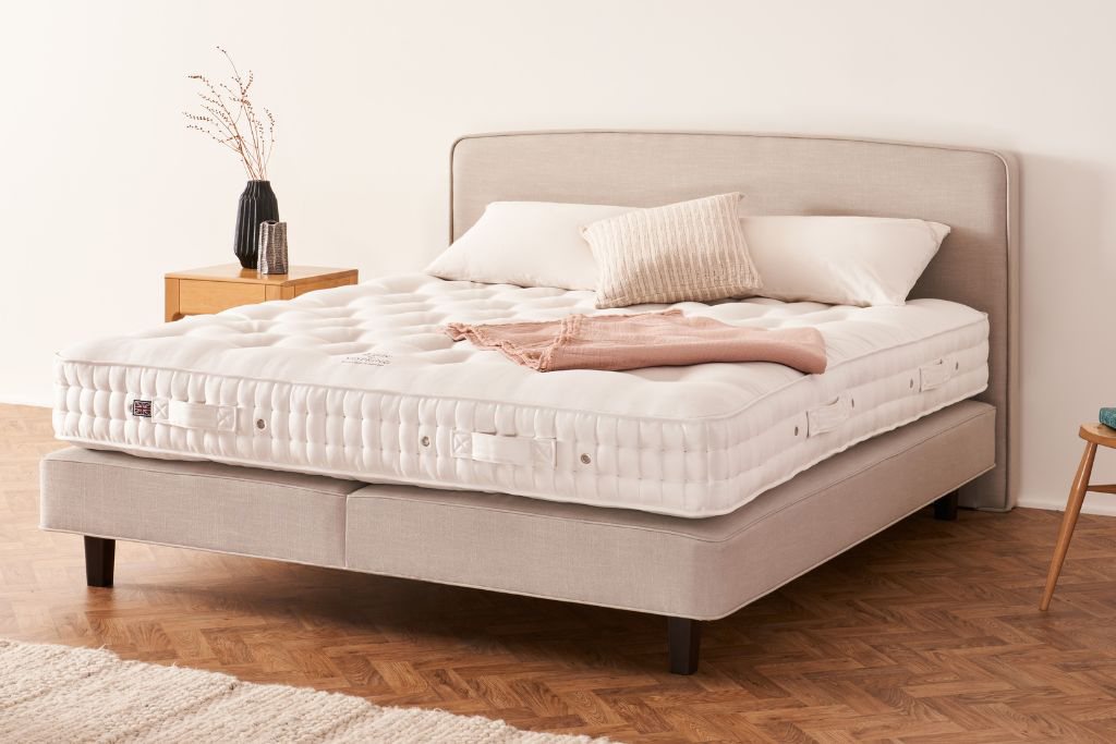 Vispring Elite Mattress & Divan Set Vispring Elite Mattress & Divan Set