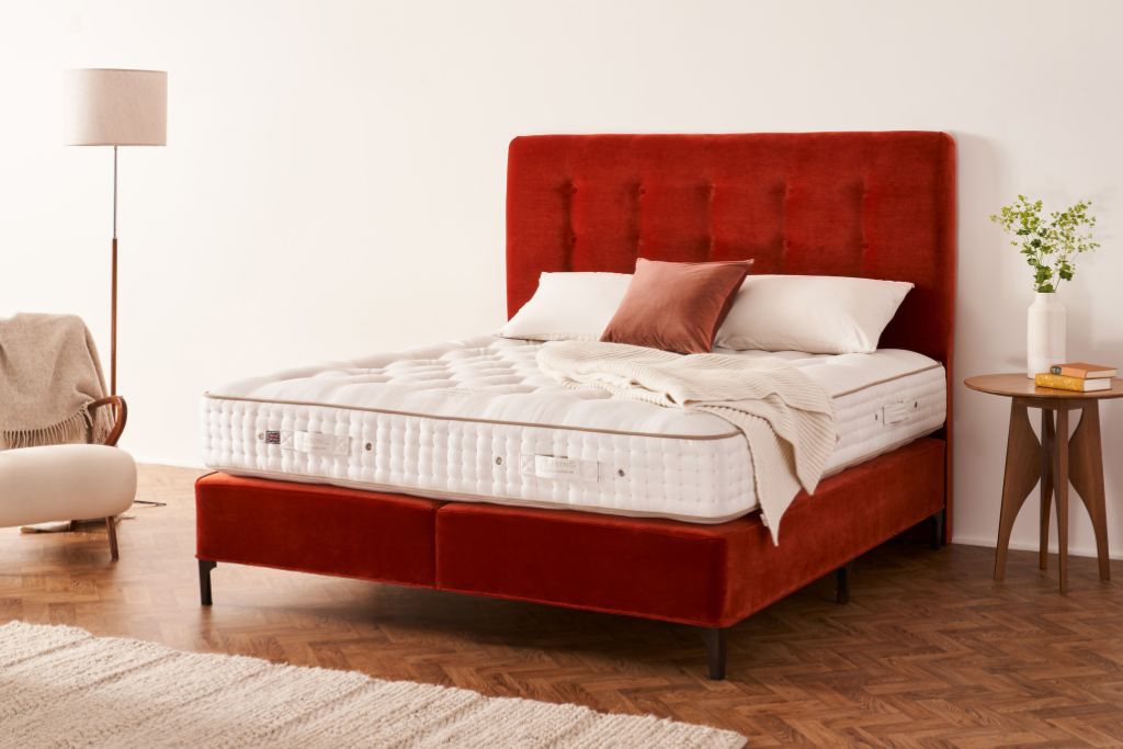 Vispring Signatory Mattress & Divan Set Vispring Signatory Mattress & Divan Set