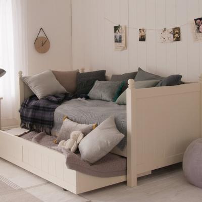 The Daybed you've been looking for. Let us introduce you to the @littlefolksfurniture Fargo Daybed, a...