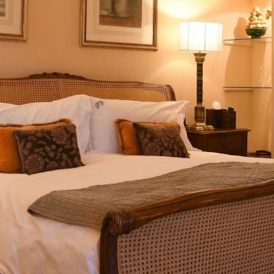 Experience the definition of luxury at @thepriorywarenham with a night in the Louis XV Caned Bed. A t...