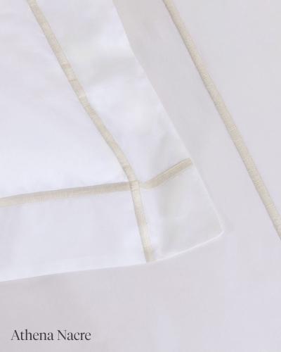 Discover the artistry of Yves Delorme. Two signature collections, thoughtfully curated to create an e... Discover the artistry of Yves Delorme. Two signature collections, thoughtfully curated to create an e...