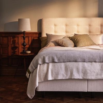 Sink into ultimate comfort with the @Vispringbeds Herald Superb Mattress & Divan Set from the Classic...